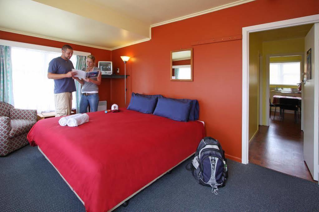 Хостел Paihia Ocean Club Экстерьер фото